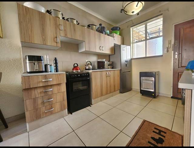 2 BEDROOM TOWNHOUSE FOR SALE IN NEW REDRUTH